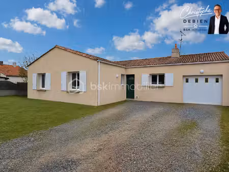maison traditionnelle de 100 m² à chavagnes-en-paillers