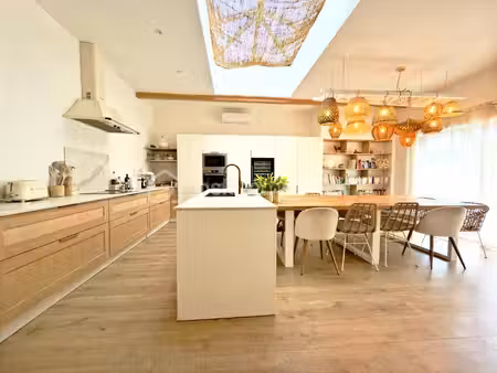 villa de 240 m² à castres
