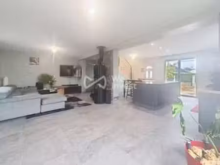 vente maison piscine à laigné-en-belin (72220) : à vendre piscine / 123m² laigné-en-belin