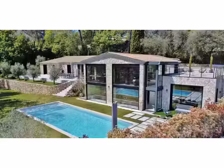 villa avec piscine valbonne (06)