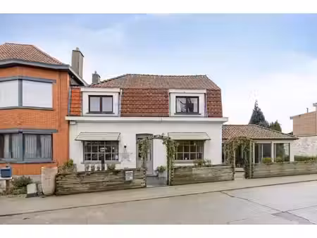 maison de caractère offrant un grand potentiel