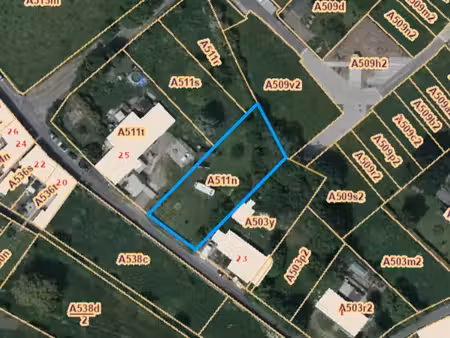 terrain constructible à 10min d'ath pour projet villa 4 faç.