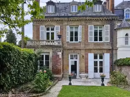 vente maison à lisieux (14100) : à vendre / 273m² lisieux