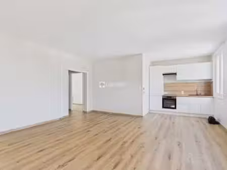 location appartement 3 pièces à bénodet (29950) : à louer 3 pièces / 61m² bénodet