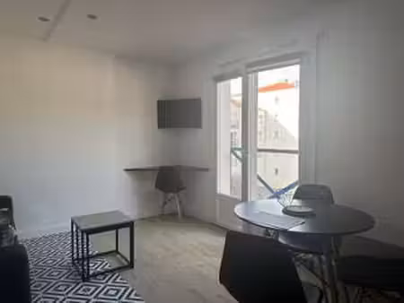 location appartement t1 meublé à jard-sur-mer (85520) : à louer t1 meublé / 21m² jard-sur-