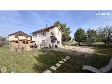 maison 4 pièces 98 m²