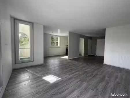 appartement 3 pièces 69 m²