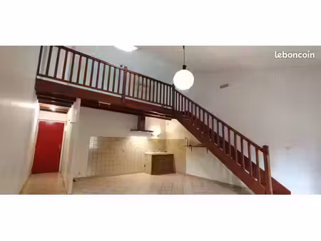 a louer t1 avec mezzanine et garage – marmande