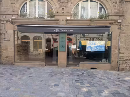 local commercial 126 m2 fougères