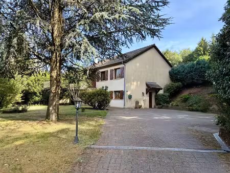 belle maison 135 m2  4 chambres  environnement exceptionnel