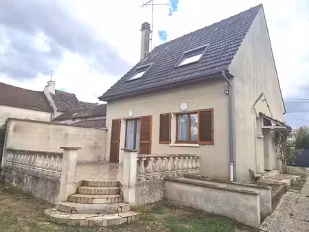 pavillon avec terrain de 670 m²