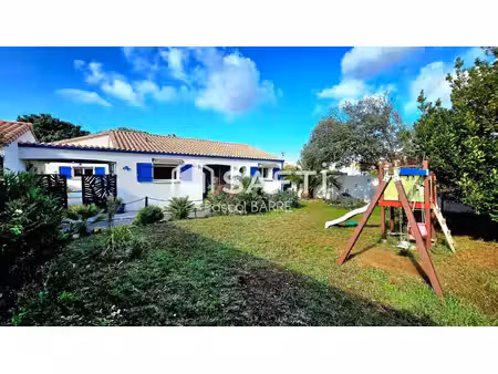 maison familiale rare avec 5 chambres et grands volumes