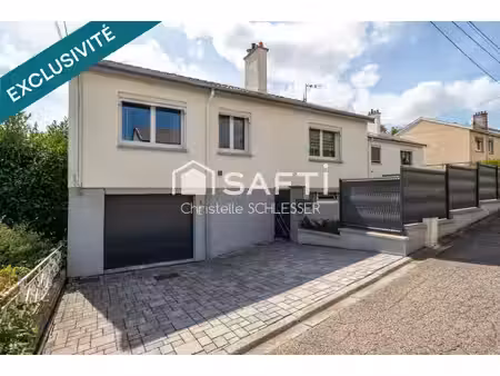 maison individuelle sur sous-sol  avec trois chambres offrant un cadre de vie moderne  aut