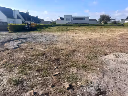 terrain constructible de 656 m2 hors lotissement