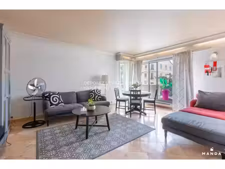 t4 meublé - 210  boulevard bineau  92200  neuilly-sur-seine  france