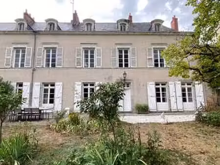 vente maison à laval (53000) : à vendre / 268m² laval