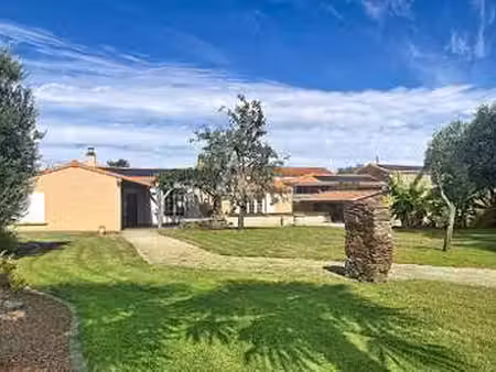 vente maison au loroux-bottereau (44430) : à vendre / 138m² le loroux-bottereau