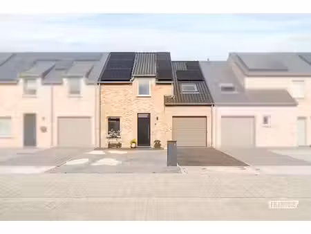 maison familiale récente avec 4 chambres et label peb a à a…