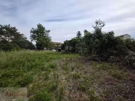 terrain constructible à vendre