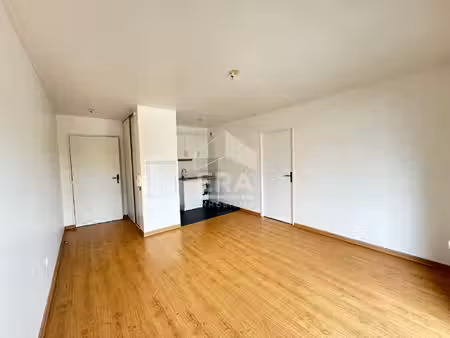 appartement 2 pièces 36 m² à louer saint-jean-de-la-ruelle 45140 ? | era immobilier