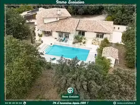 vente maison 8 pièces 290 m² uchaux (84100)