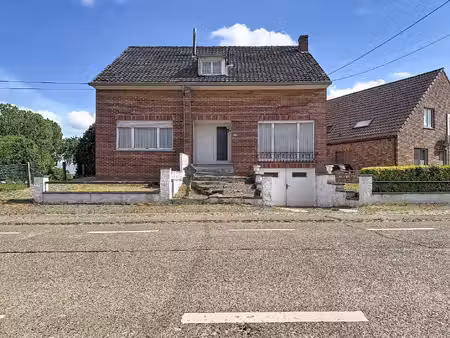 uniek renovatieproject in hakendover: ruime kangoeroewoning met twee huisnummers (91 & 93)