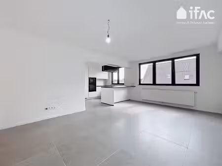 modern appartement met terras en 2 slaapkamers
