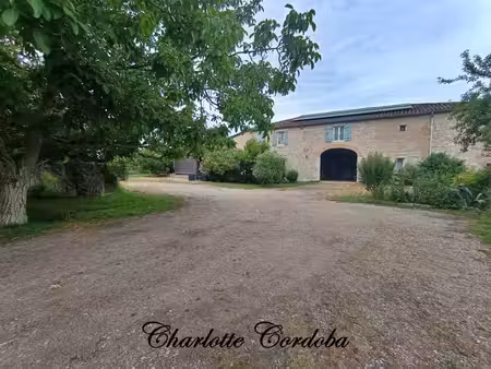 vivre votre rêve : la ferme de caractère qui pourrait changer votre vie à feugarolles