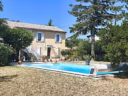 maison en pierre