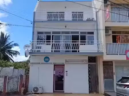 vente maison 7 pièces 212.34 m² à le robert (97231)  179 000 €
