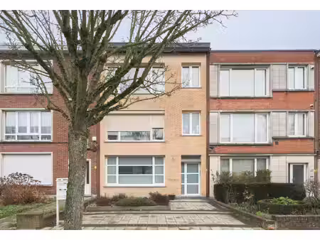 lichtrijk gelijkvloerse met tal van mogelijkheden!