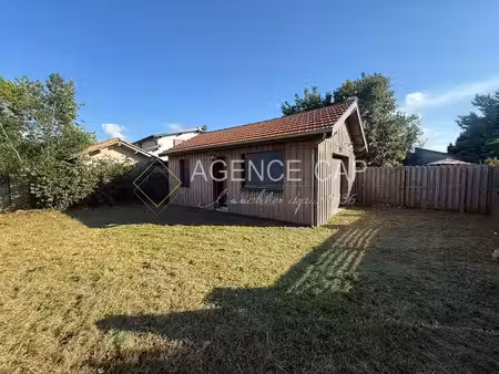 vente parking 30 m² à gujan-mestras (33470)  160 000 €