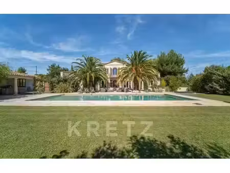 saint-rémy-de-provence bastide de 300 m² avec 7 chambres  pisc