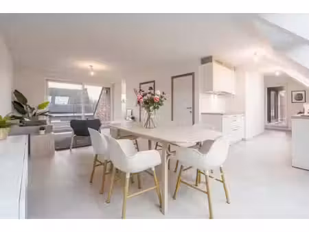 appartement te koop in proven met 2 slaapkamers