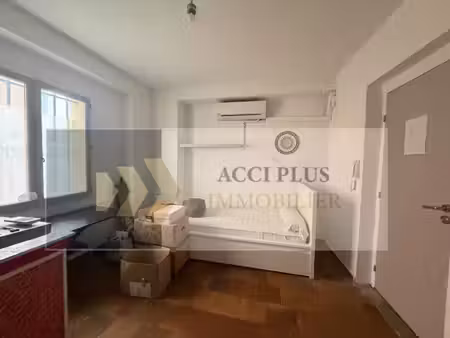 location appartement 1 pièce 19m² nimes 30900