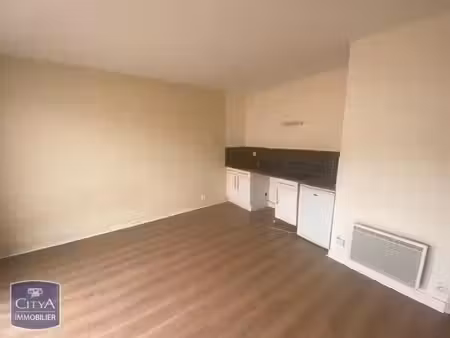 appartement à louer 1 pièce 25.71 m² - cholet (49) - 405€