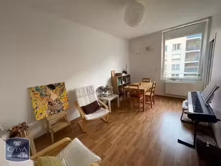 appartement à louer 2 pièces 46.95 m² - le mans (72) - 610€