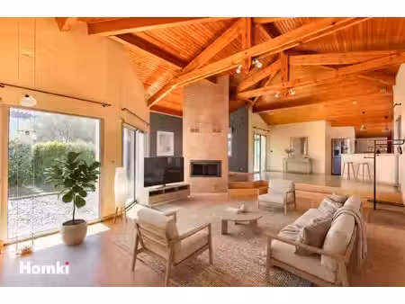 maison/villa t6 de 207 m² à beaupuy 31850