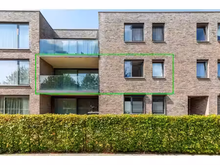 appartement te koop in wijnegem met 2 slaapkamers