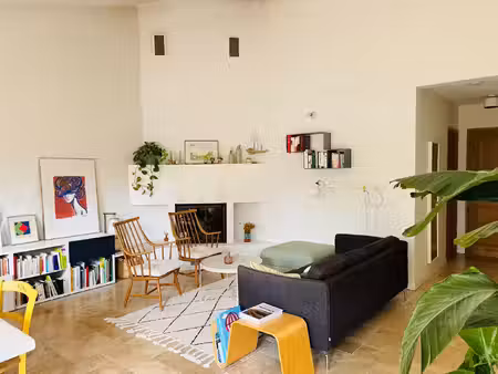 location maison 5 pièces 113 m² à aix-en-provence (13090)