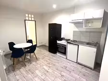 vente appartement 2 pièces 26.75 m² à brignoles (83170)  79 900 €