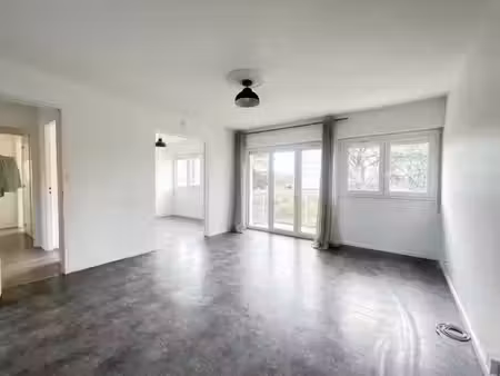 vente appartement 4 pièces 86.5 m² à cognac (16100)  86 000 €