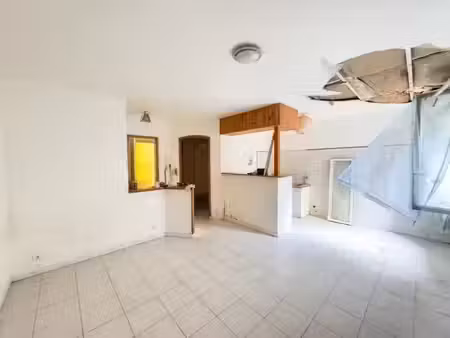 vente appartement 2 pièces 41 m² à sète (34200)  80 000 €