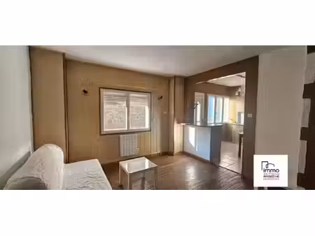 location appartement 2 pièces 46m² privas 07000