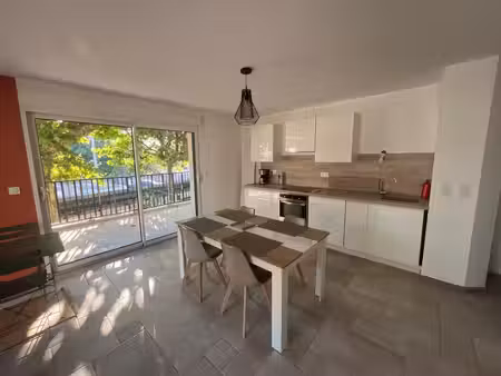 location appartement 2 pièces meublé 53m² neuville sur saone 69250