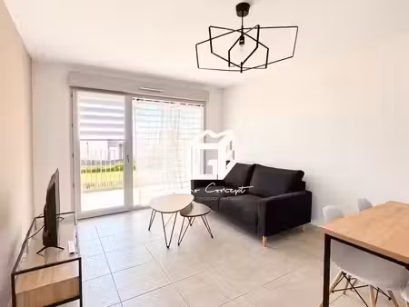 location appartement 2 pièces 44 m² à luc-la-primaube (12450)