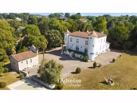 demeure de prestige 12 pièce(s) 610 m2