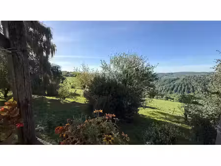 proche figeac  maison en pierre avec vue panoramique et dépendance