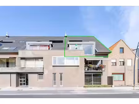 appartement te koop in zedelgem met 3 slaapkamers