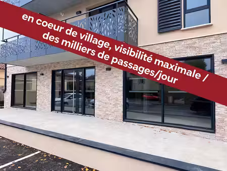 location locaux professionnels 0 pièces 116 m² à villefranche-sur-saone (69400)  1 410 €